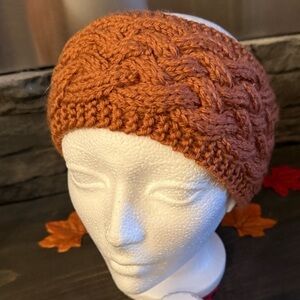 💫Hand Crafted Rust Cable Knit Headband
